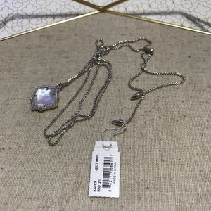 Kendra Scott Kacey Necklace In Ivory MOP